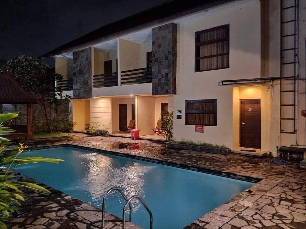 Guest House Teras Solo Syariah Exterior foto